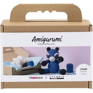 977875 Creativ Company Amigurumi hobbyset Wasbeer zwart blauw